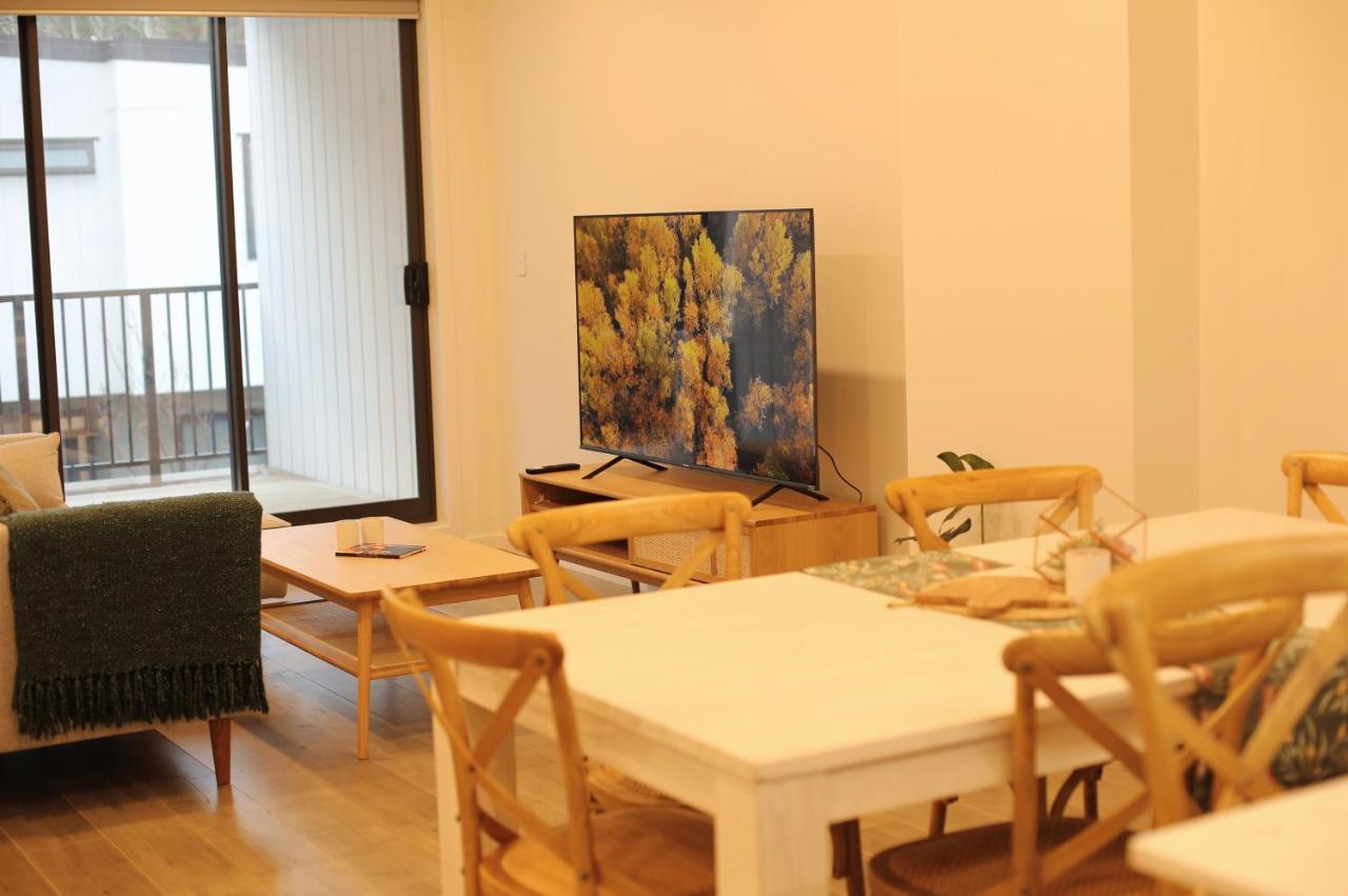 Cozy And Comfortable, Sunny Three-Storey Building 오클랜드 외부 사진