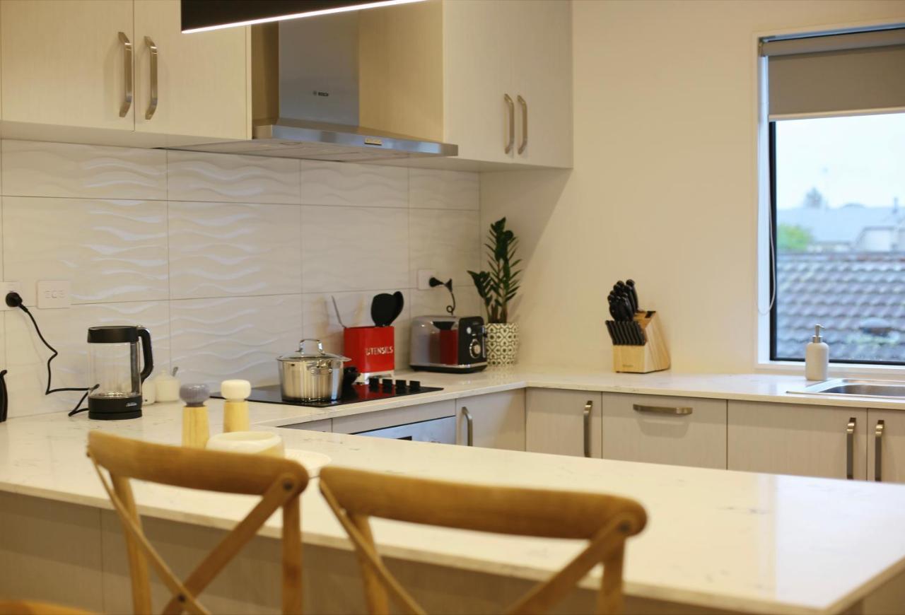 Cozy And Comfortable, Sunny Three-Storey Building 오클랜드 외부 사진