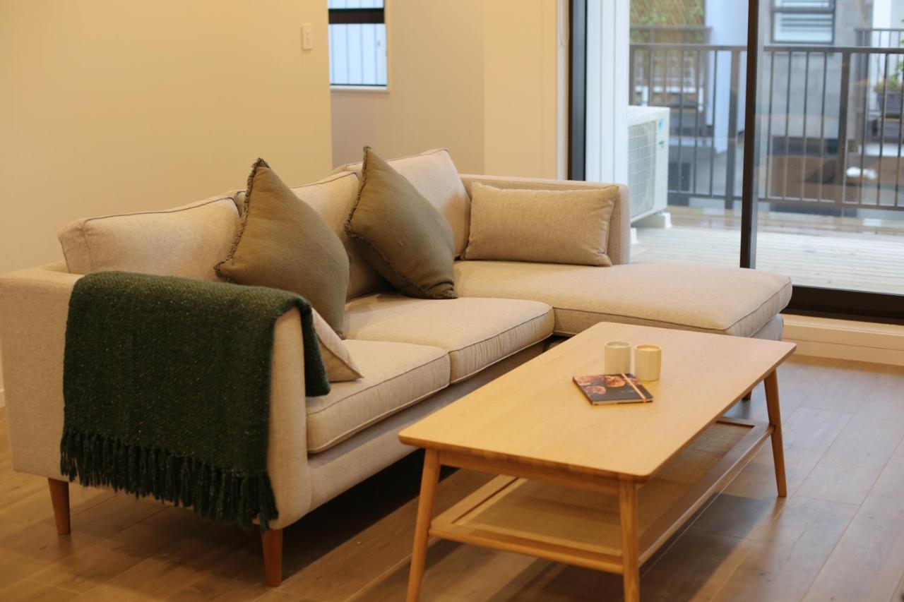 Cozy And Comfortable, Sunny Three-Storey Building 오클랜드 외부 사진